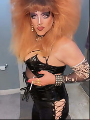 Shelly and Ginger Party Time